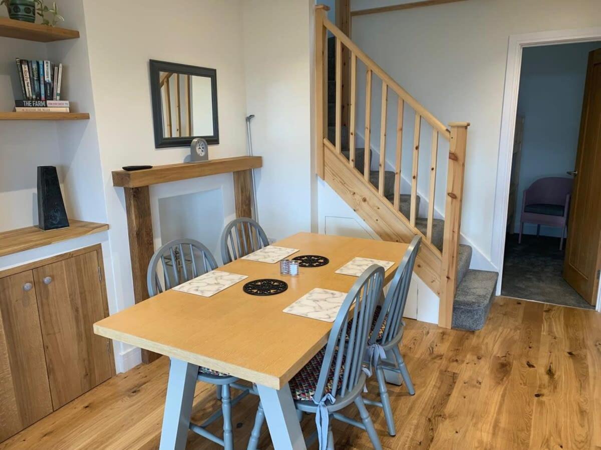Stunning Hillside House Langport